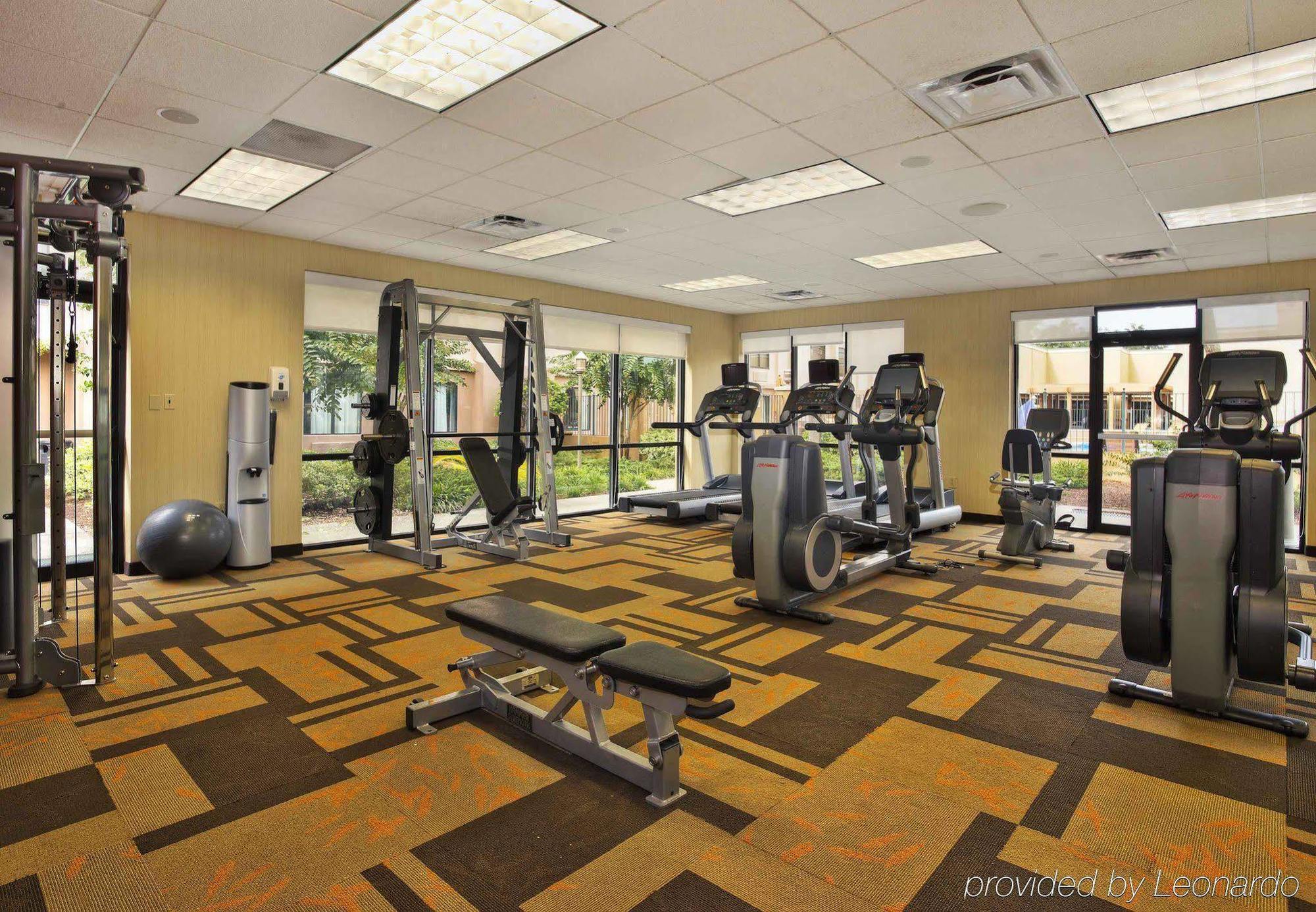 Courtyard By Marriott Beachfront Gulfport